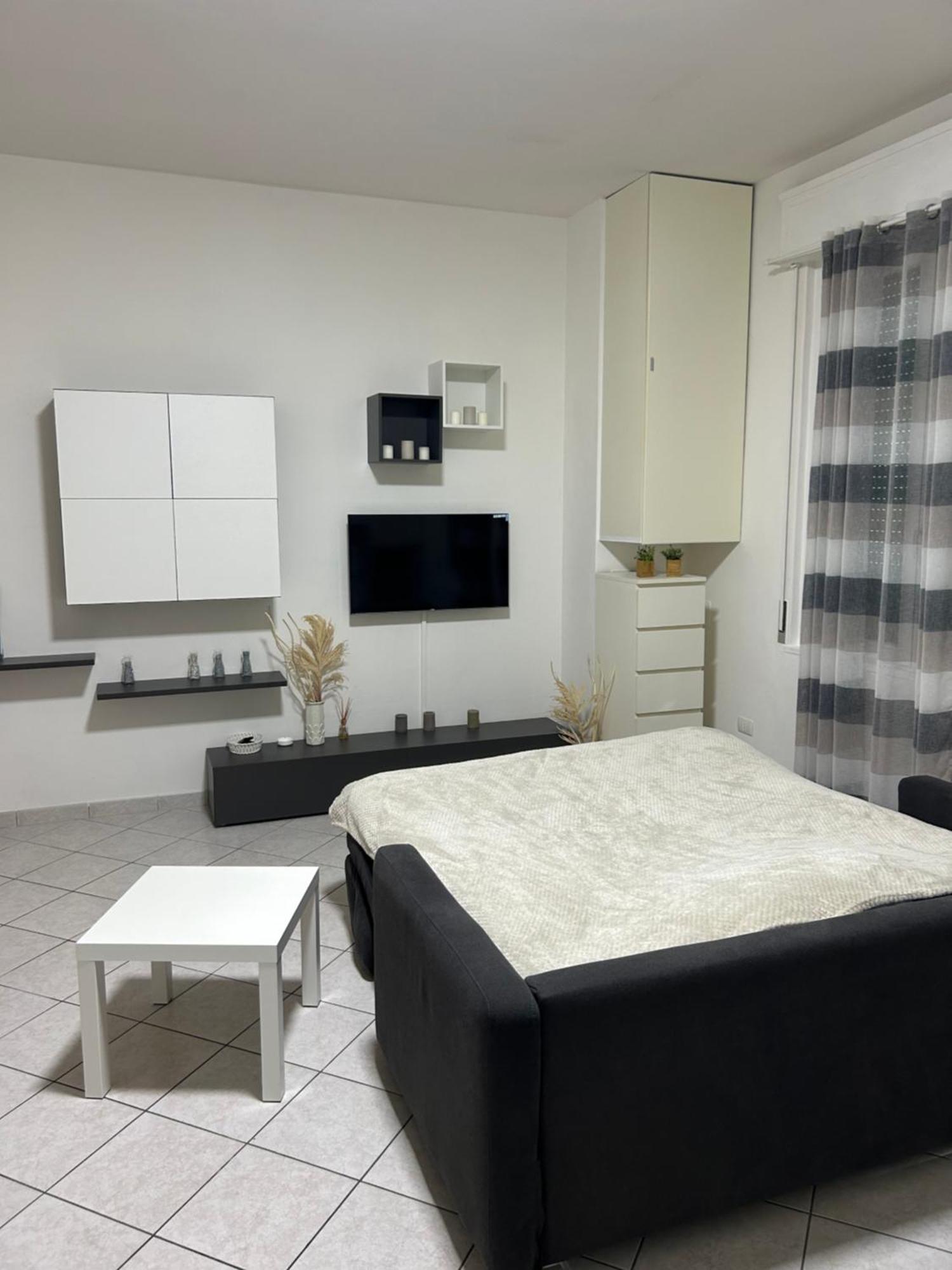 White Home Forli Centro Exterior foto